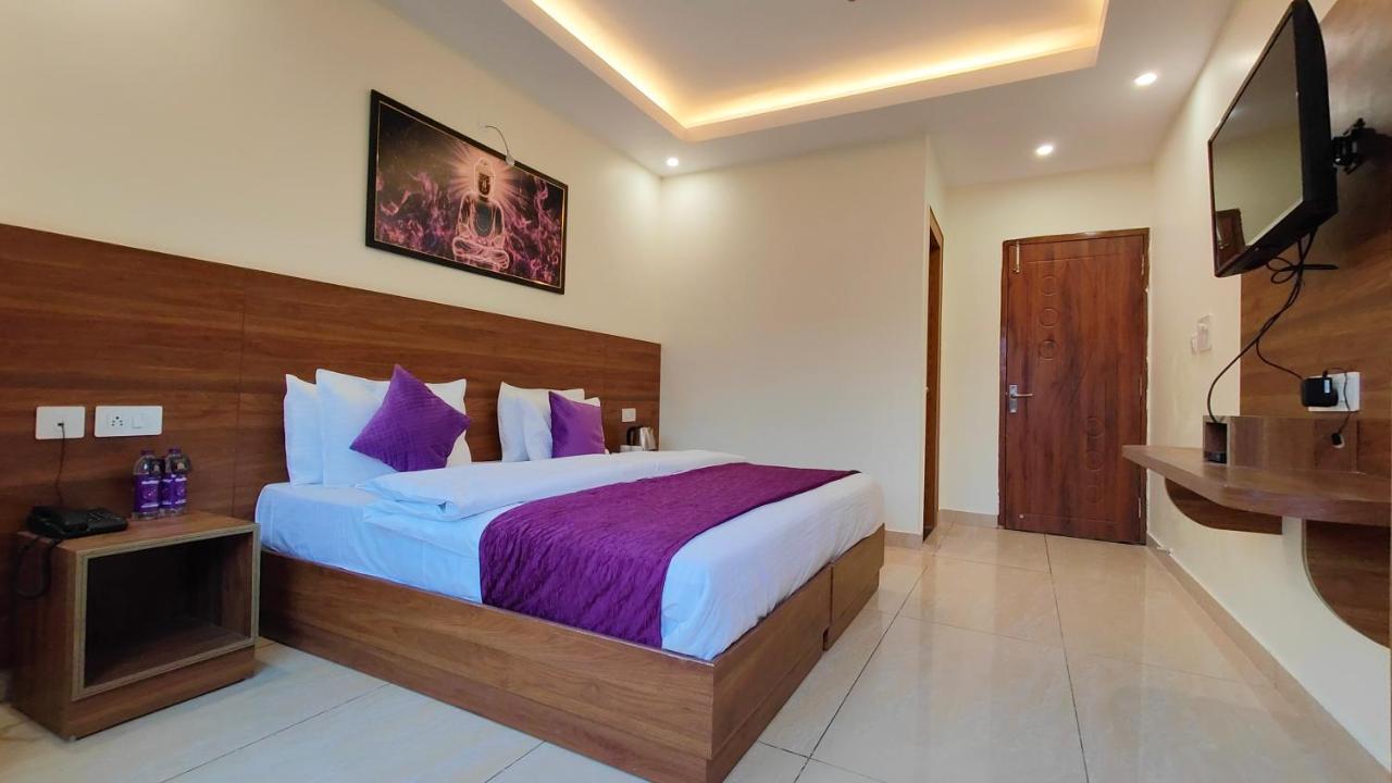 Perfect Stayz Premium Forest Valley Near Waterfall ริชิเคช ภายนอก รูปภาพ