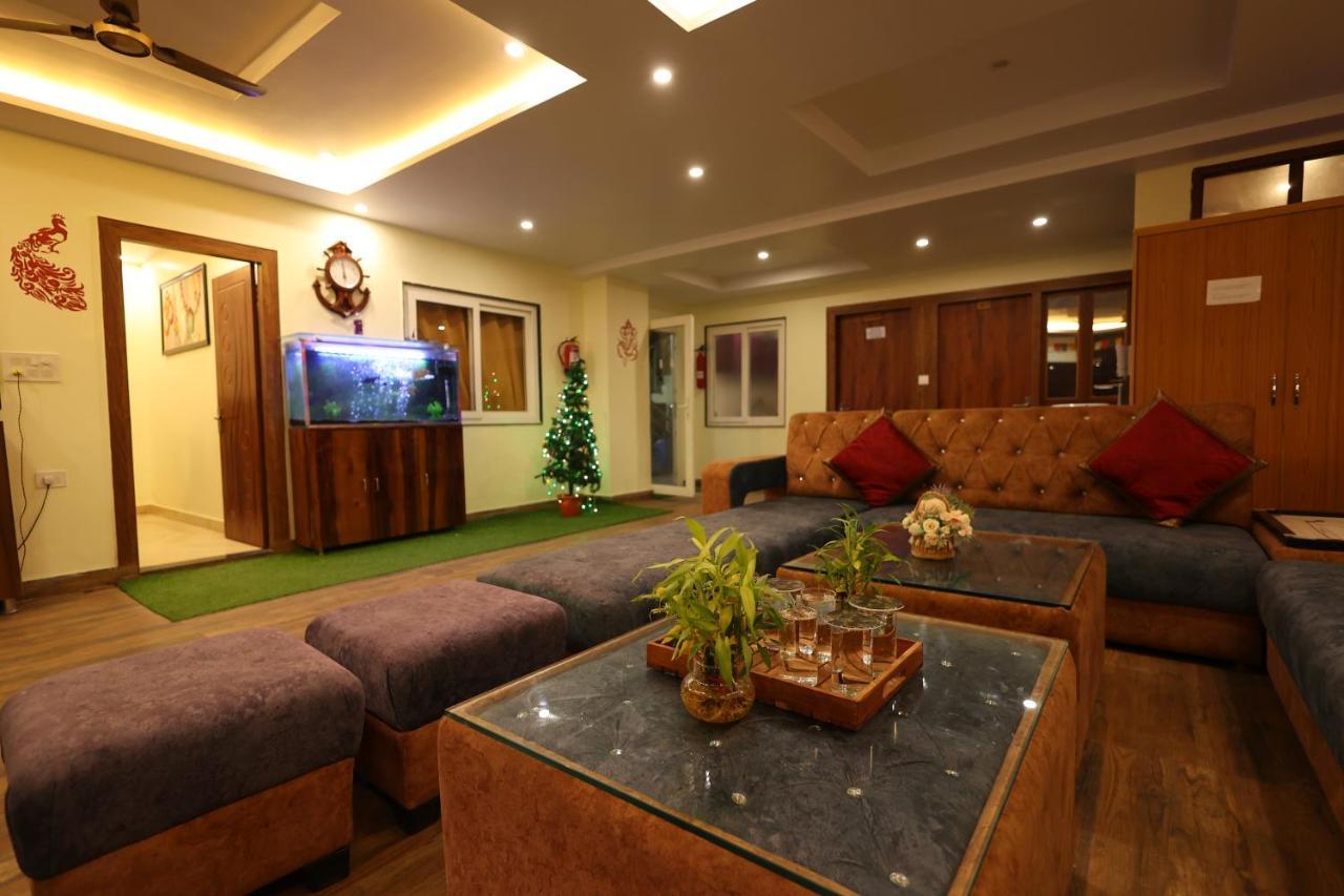 Perfect Stayz Premium Forest Valley Near Waterfall ริชิเคช ภายนอก รูปภาพ